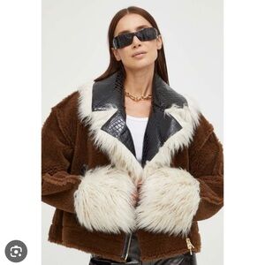 PINKO Short Sheepskin-effect Pea Coat With Patch In Brown/black/ecru